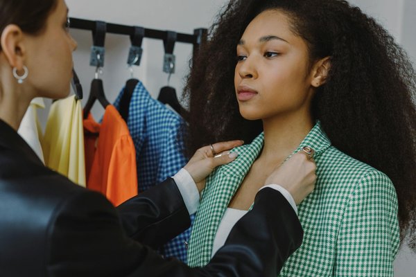 Descubre la Moda de Mujer que Empodera tu Belle